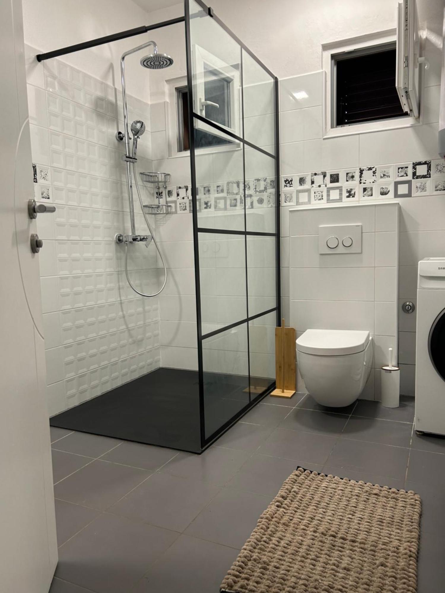 Apartman L&A Lejlighed Biograd Na Moru Eksteriør billede