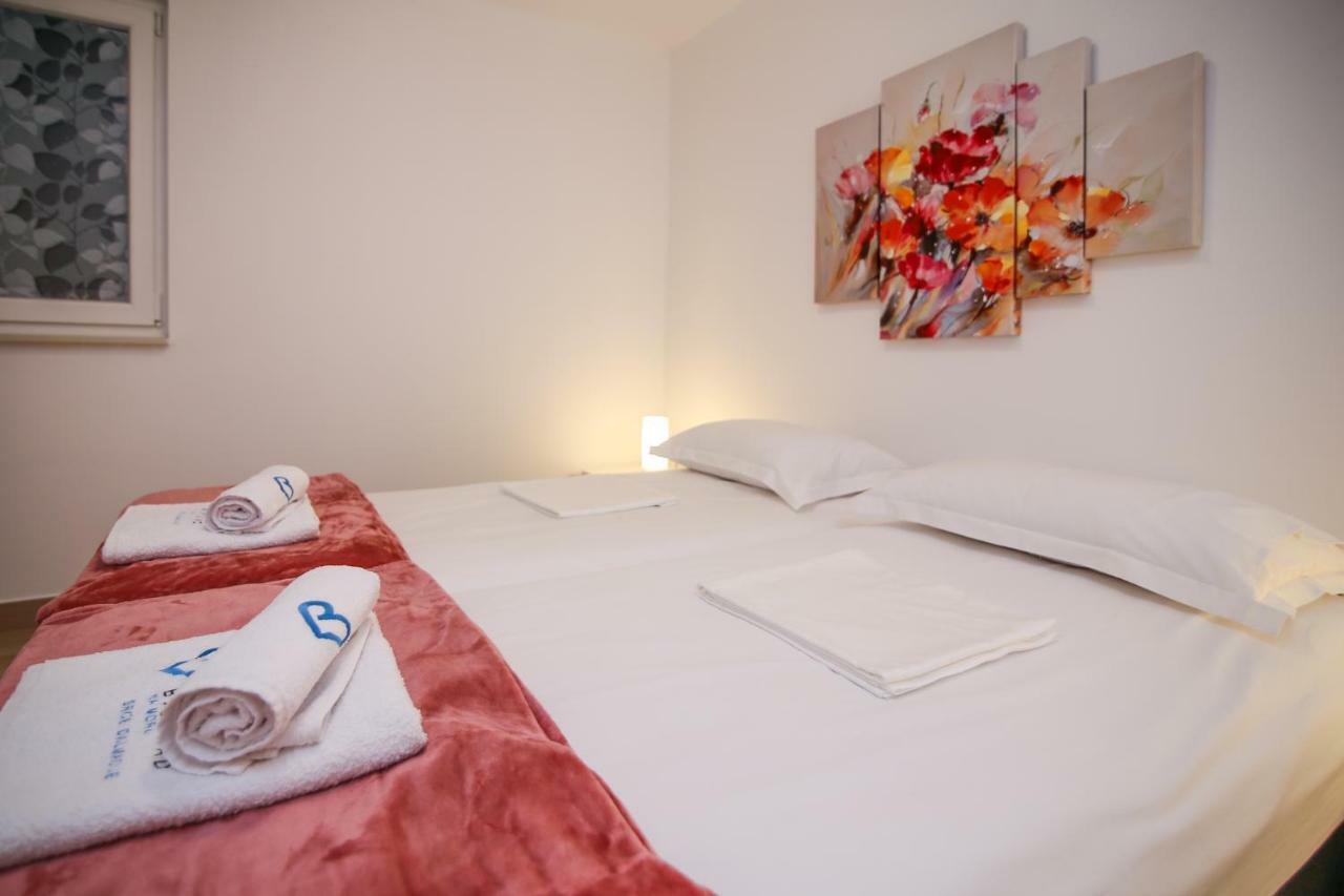 Apartman L&A Lejlighed Biograd Na Moru Eksteriør billede